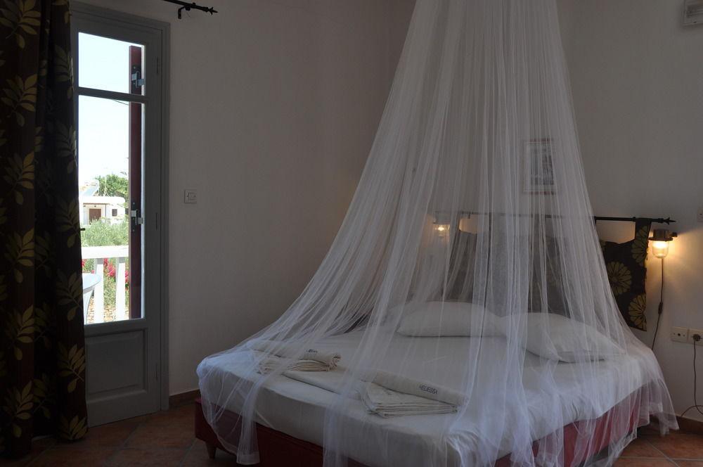 Quartano Suites By Heliessa, Adults Only Naoussa Exterior foto